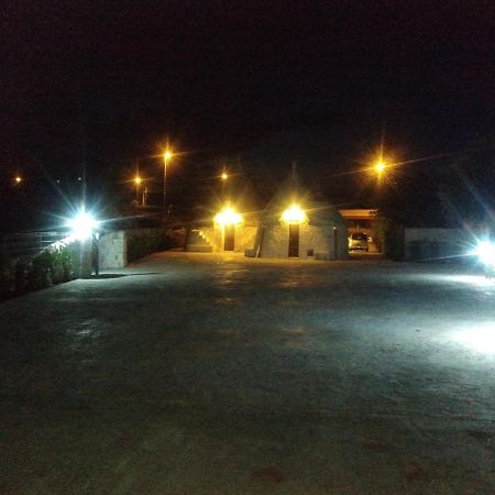 Ritorno Ad Itaca Apartment Locorotondo Bagian luar foto